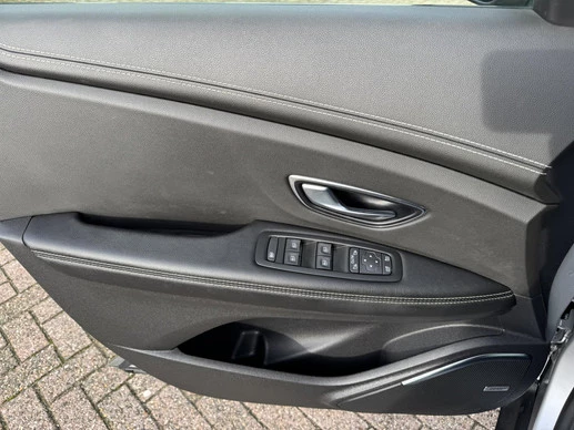 Renault Scénic - Afbeelding 27 van 30