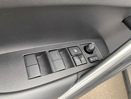 Toyota Corolla Cross - Afbeelding 20 van 30