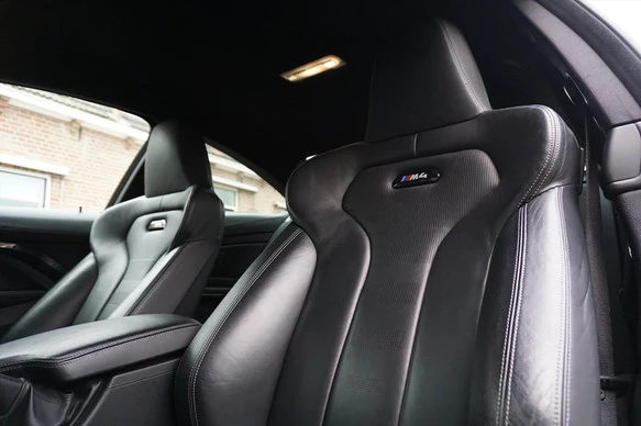 BMW M4 - Afbeelding 18 van 30