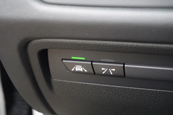 BMW M4 - Afbeelding 28 van 30