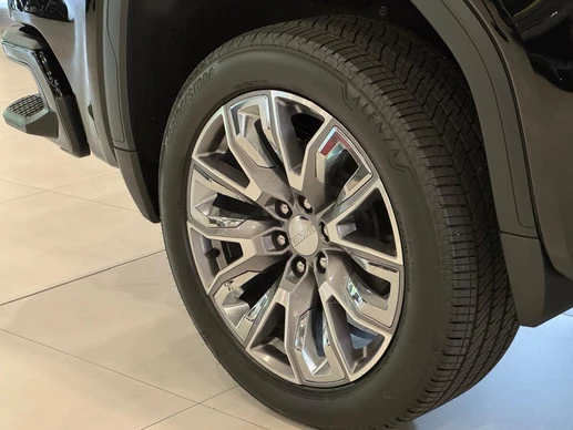 GMC Sierra - Afbeelding 14 van 30