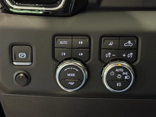 GMC Sierra - Afbeelding 29 van 30