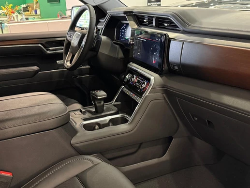 GMC Sierra - Afbeelding 17 van 30