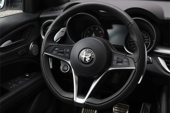 Alfa Romeo Stelvio - Afbeelding 11 van 30