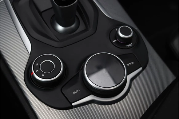 Alfa Romeo Stelvio - Afbeelding 18 van 30