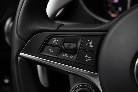 Alfa Romeo Stelvio - Afbeelding 21 van 30