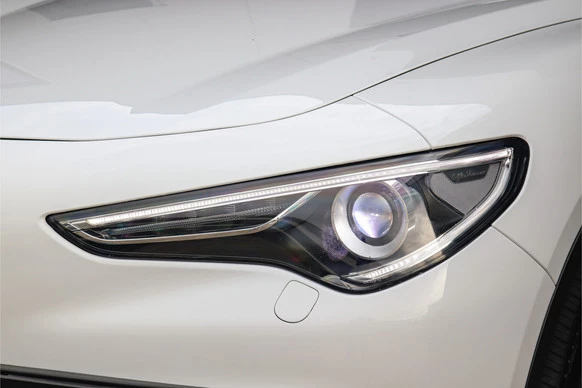 Alfa Romeo Stelvio - Afbeelding 28 van 30