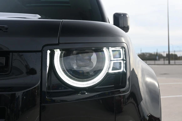 Land Rover Defender - Afbeelding 14 van 30