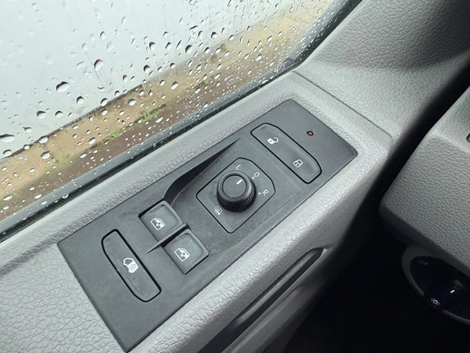 Volkswagen e-Transporter - Afbeelding 23 van 27