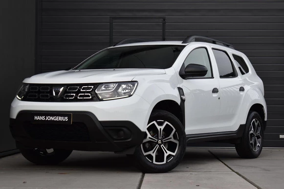 Dacia Duster - Afbeelding 1 van 24