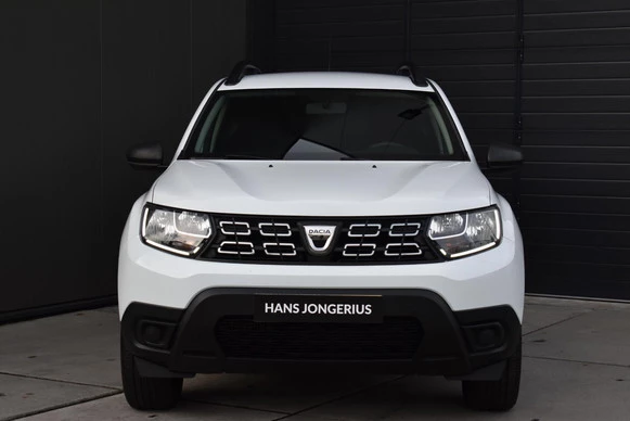 Dacia Duster - Afbeelding 2 van 24
