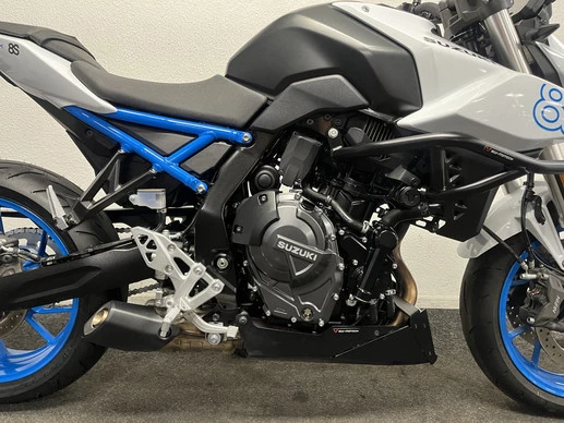 Suzuki GSX - Afbeelding 7 van 22