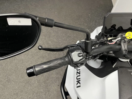 Suzuki GSX - Afbeelding 21 van 22