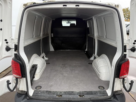 Volkswagen e-Transporter - Afbeelding 12 van 28