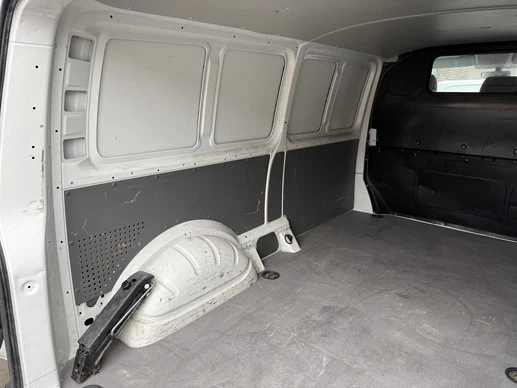 Volkswagen e-Transporter - Afbeelding 13 van 28