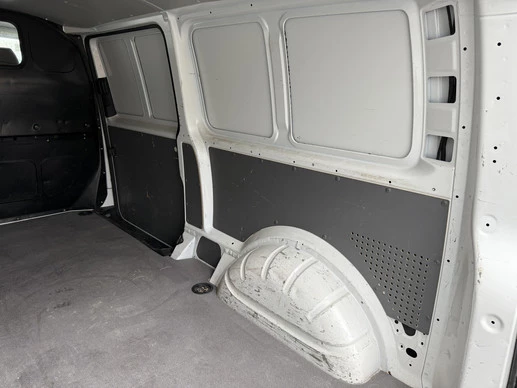 Volkswagen e-Transporter - Afbeelding 15 van 28