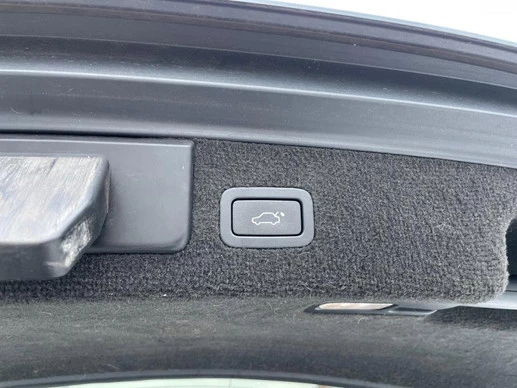 Jaguar XF - Afbeelding 10 van 30