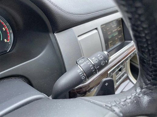 Jaguar XF - Afbeelding 20 van 30