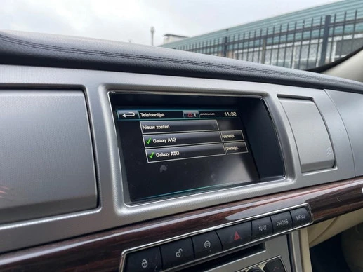 Jaguar XF - Afbeelding 28 van 30