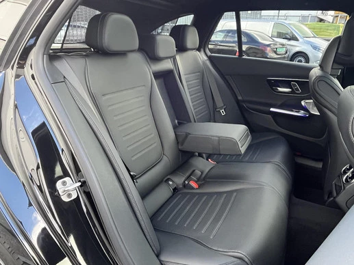 Mercedes-Benz C-Klasse - Afbeelding 14 van 30