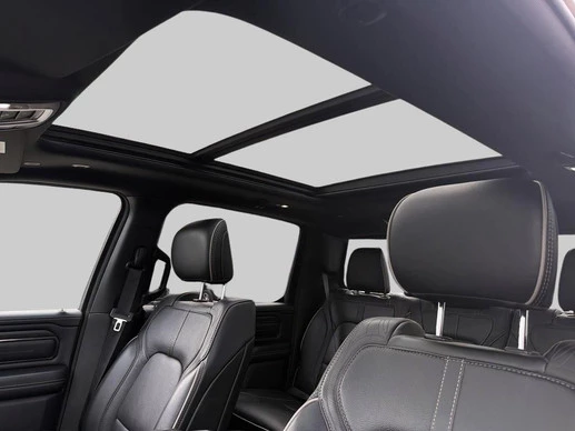 Dodge Ram 1500 - Afbeelding 25 van 30