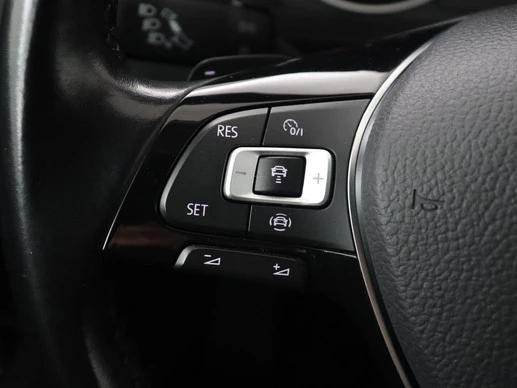 Volkswagen Tiguan - Afbeelding 18 van 30