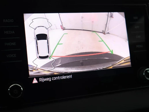 Škoda Karoq - Afbeelding 15 van 30