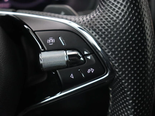 Škoda Karoq - Afbeelding 18 van 30