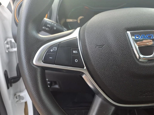 Dacia Spring - Afbeelding 18 van 27