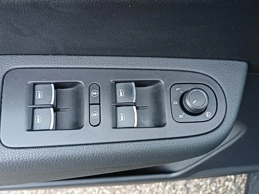 Volkswagen Sharan - Afbeelding 23 van 30