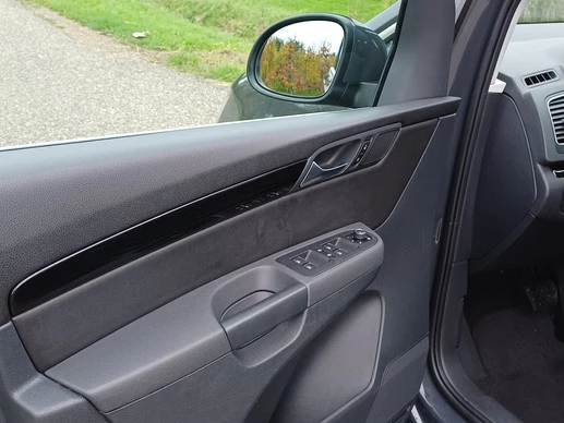 Volkswagen Sharan - Afbeelding 24 van 30