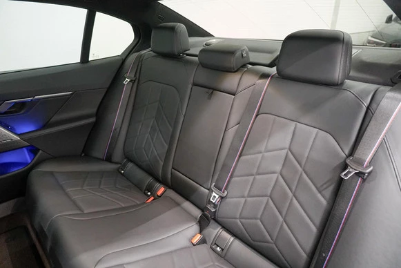 BMW i5 - Afbeelding 28 van 30