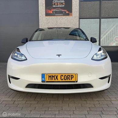 Tesla Model Y - Afbeelding 4 van 23