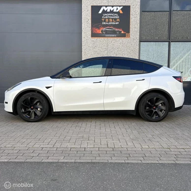 Tesla Model Y - Afbeelding 6 van 23