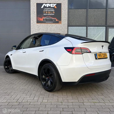 Tesla Model Y - Afbeelding 7 van 23