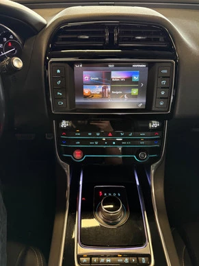 Jaguar XE - Afbeelding 15 van 18