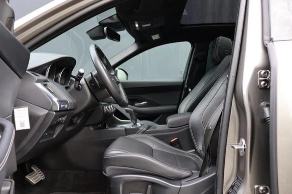 Jaguar E-PACE - Afbeelding 9 van 27