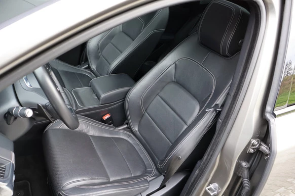 Jaguar E-PACE - Afbeelding 10 van 27