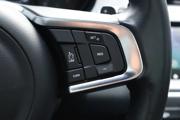 Jaguar E-PACE - Afbeelding 13 van 27