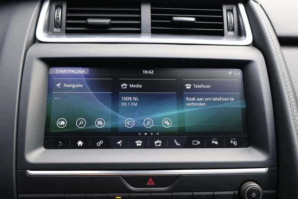 Jaguar E-PACE - Afbeelding 14 van 27