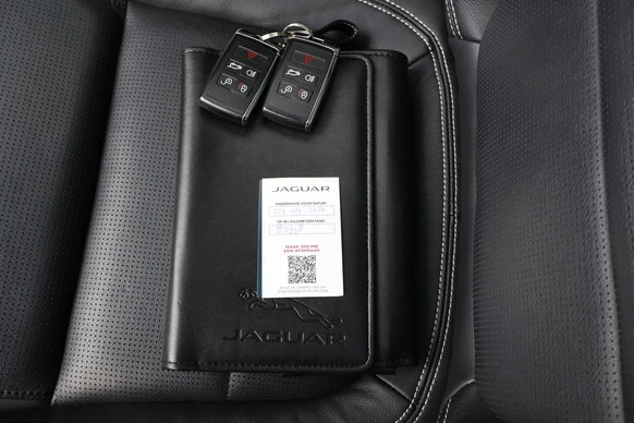 Jaguar E-PACE - Afbeelding 21 van 27