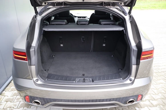 Jaguar E-PACE - Afbeelding 23 van 27