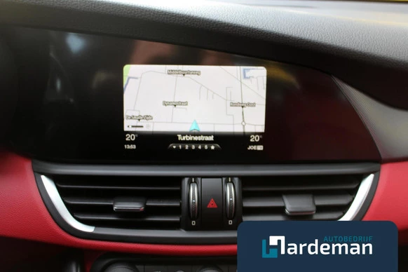 Alfa Romeo Giulia - Afbeelding 14 van 26