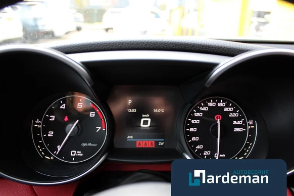 Alfa Romeo Giulia - Afbeelding 18 van 26