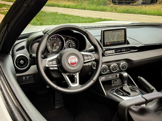 Fiat 124 Spider - Afbeelding 8 van 30