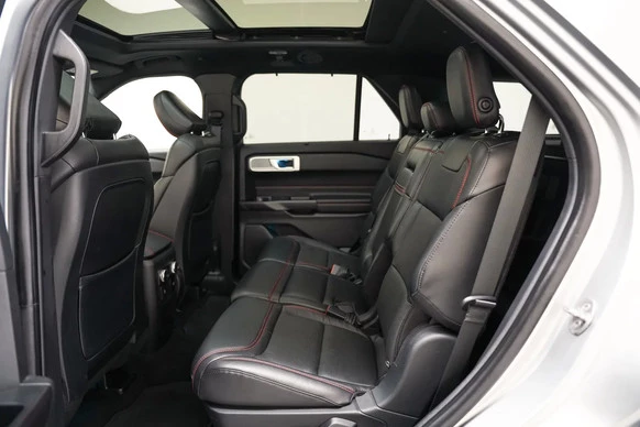 Ford Explorer - Afbeelding 17 van 30