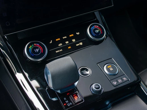 Land Rover Range Rover Sport - Afbeelding 28 van 30