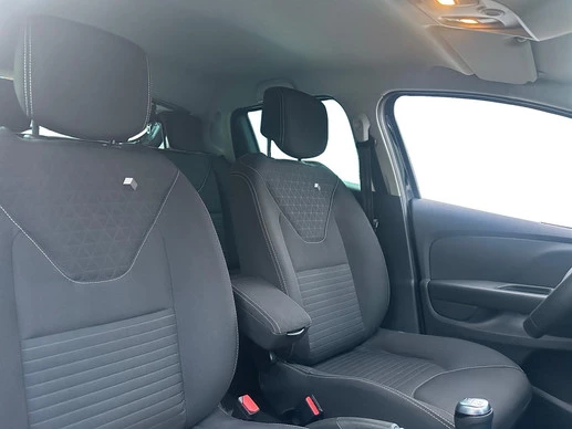 Renault Clio - Afbeelding 18 van 28