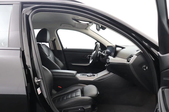 BMW 3 Serie - Afbeelding 14 van 27