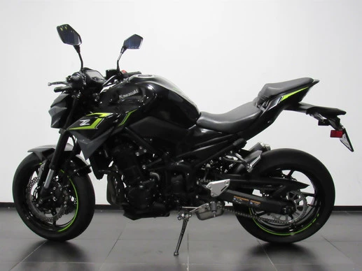 Kawasaki Z900 - Afbeelding 4 van 7